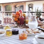 Bed & Breakfast La Corte E L'uva