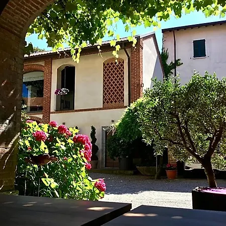 La Corte E L'uva Bed & Breakfast